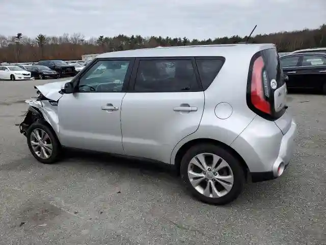 KNDJX3A52G7832128 2016 KIA SOUL-1