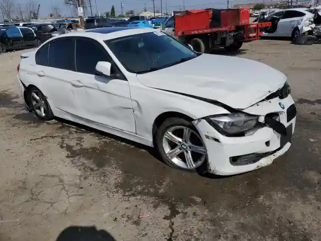 WBA3B1C59FK141566 2015 BMW 3 SERIES-3