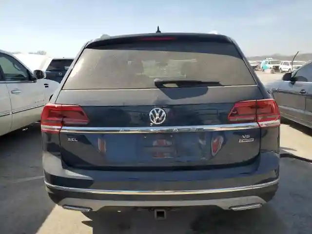 1V2NR2CAXJC588967 2018 VOLKSWAGEN ATLAS-5