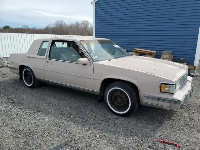 1G6CD1153J4241498 1988 CADILLAC DEVILLE-3