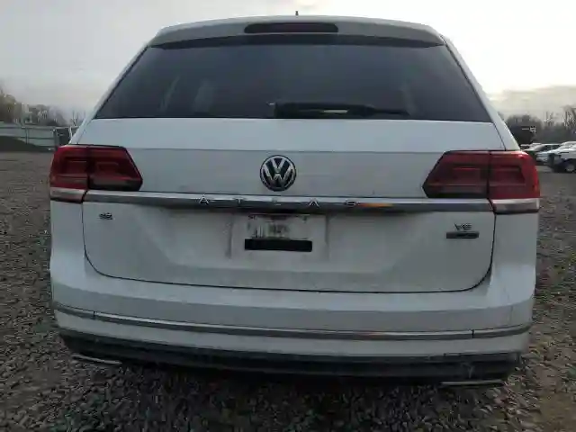 1V2PR2CA0JC545313 2018 VOLKSWAGEN ATLAS-5