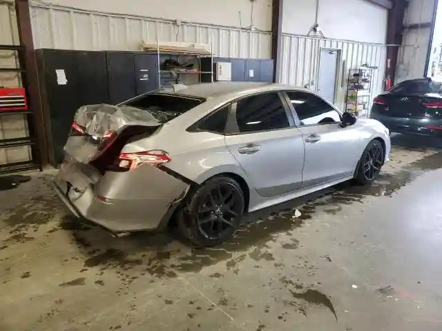 2HGFE2F50NH530614 2022 HONDA CIVIC-2