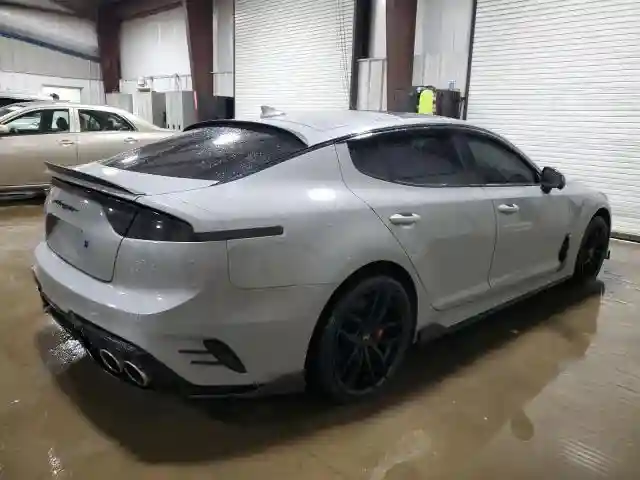 KNAE55LC1N6118635 2022 KIA STINGER-2