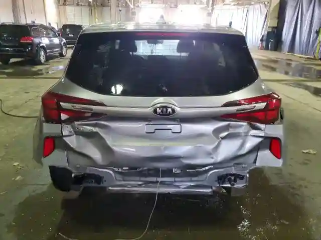 KNDEPCAA2M7180279 2021 KIA SELTOS-5