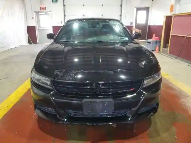 2C3CDXJGXHH614295 2017 DODGE CHARGER-4