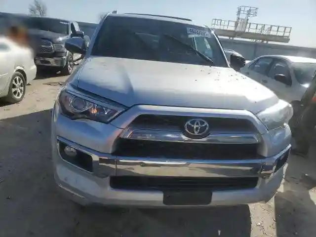 JTEBU5JR8J5527405 2018 TOYOTA 4RUNNER-4
