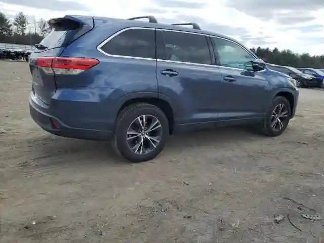 5TDZARFH2HS026663 2017 TOYOTA HIGHLANDER-2