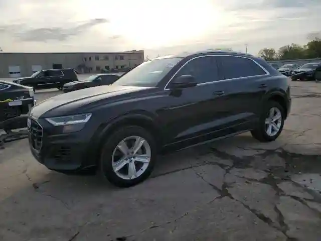 WA1AVAF11KD016323 2019 AUDI Q8-0