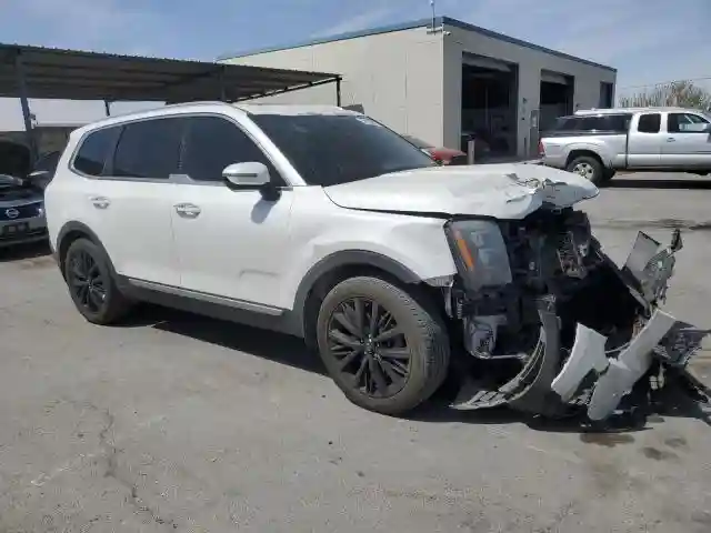 5XYP54HC5LG035136 2020 KIA TELLURIDE-3