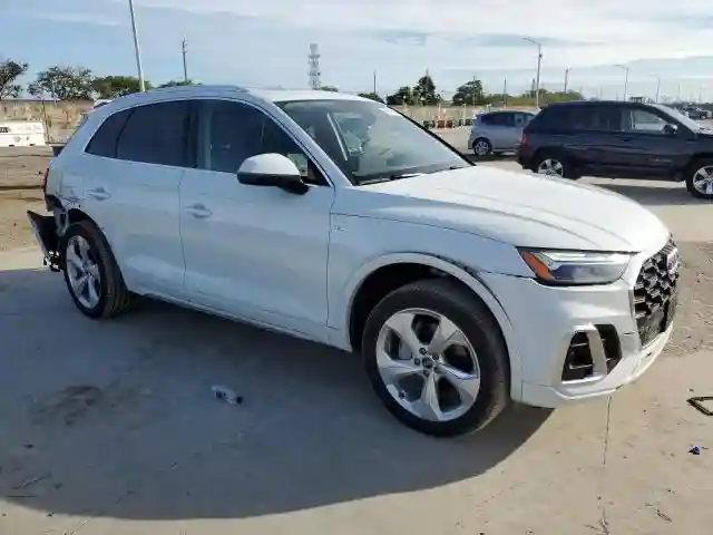 WA1EAAFY5R2093700 2024 AUDI Q5-3