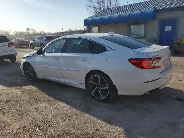 1HGCV1F32KA152723 2019 HONDA ACCORD-1