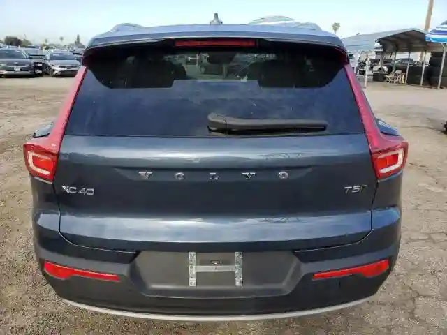 YV4162UL0N2787155 2022 VOLVO XC40-5