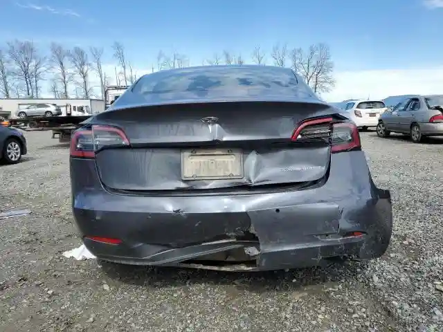 5YJ3E1EBXKF389264 2019 TESLA MODEL 3-5