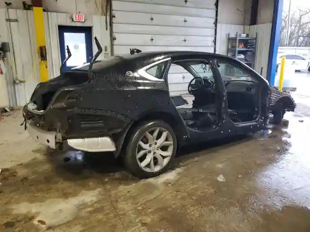 2G1125S32J9148265 2018 CHEVROLET IMPALA-2