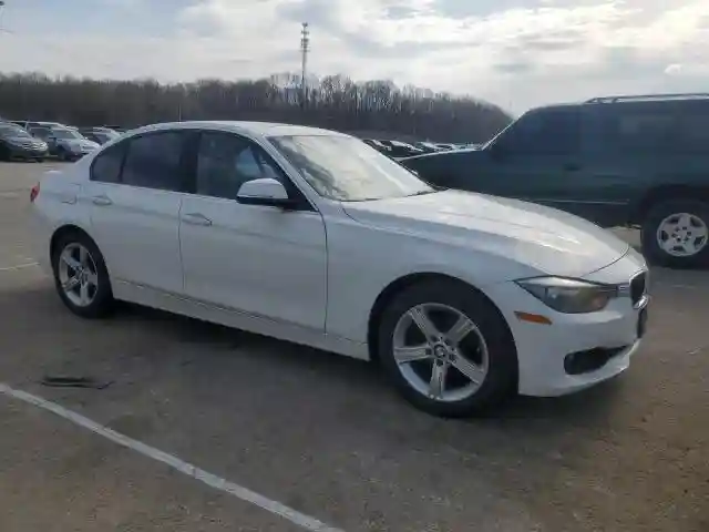 WBA3B3G54FNR86782 2015 BMW 3 SERIES-3
