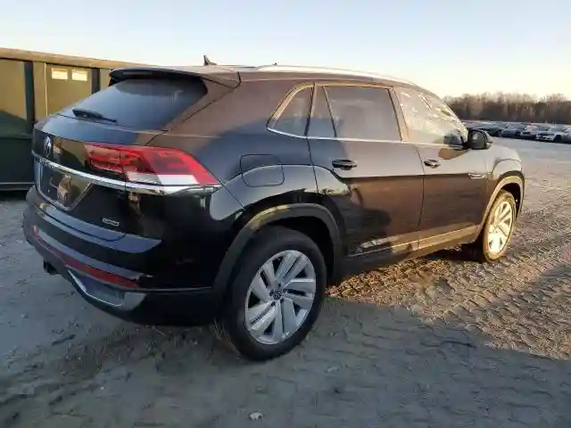 1V2HE2CA3NC226199 2022 VOLKSWAGEN ATLAS-2