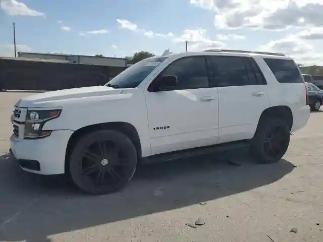 1GNSCCKC0JR335286 2018 CHEVROLET TAHOE-0