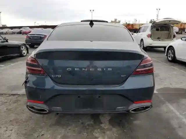 KMTG54SE2RU137450 2024 GENESIS G70-5