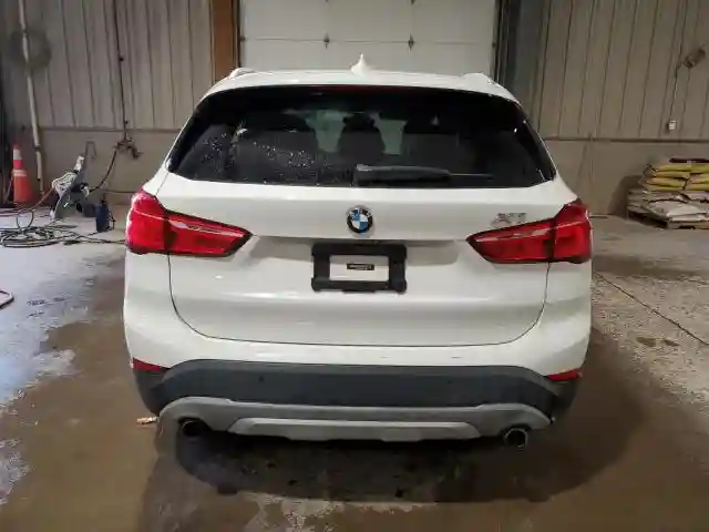 WBXHT3C3XH5F72182 2017 BMW X1-5