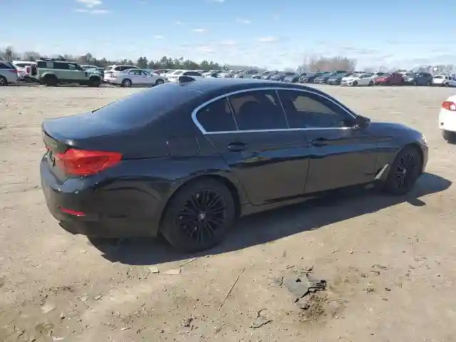 WBAJE7C38HG890302 2017 BMW 5 SERIES-2