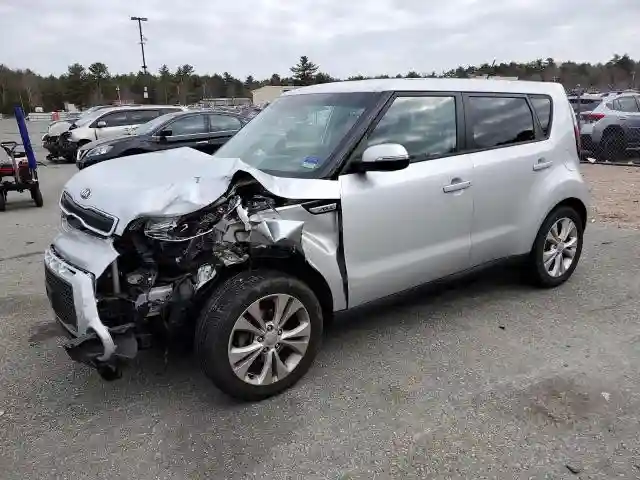 KNDJX3A52G7832128 2016 KIA SOUL-0