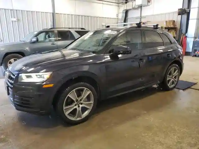 WA1BNAFY3K2112628 2019 AUDI Q5-0