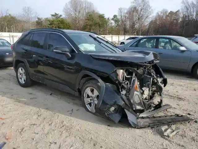 2T3W1RFV5MW156048 2021 TOYOTA RAV4-3