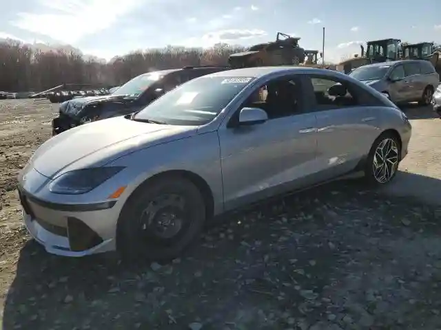 KMHM34AC0RA079312 2024 HYUNDAI IONIQ 6 SE-0