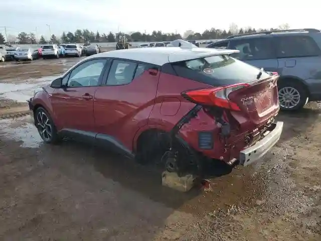 NMTKHMBX6JR016946 2018 TOYOTA C-HR-1