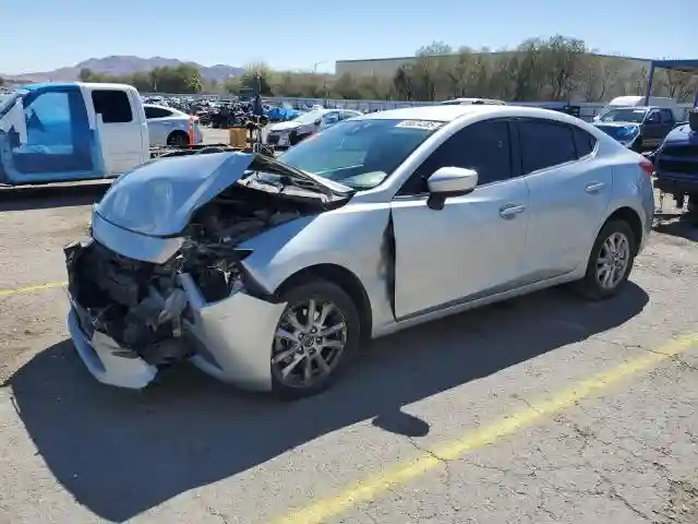 3MZBN1U70JM234321 2018 MAZDA 3-0