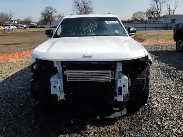 1C4RJKBG2N8504469 2022 JEEP GRAND CHEROKEE-4