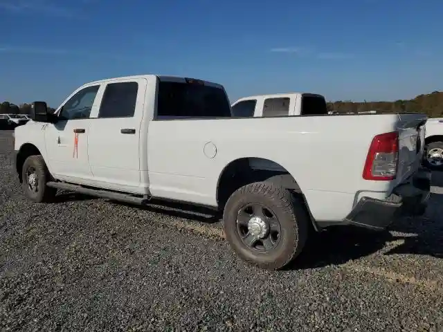 3C63R3GJ4RG242518 2024 RAM 3500-1