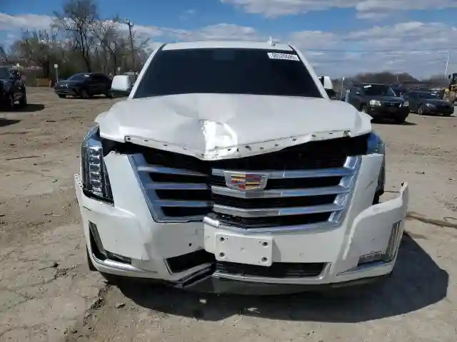 1GYS4BKJ4HR396515 2017 CADILLAC ESCALADE-4