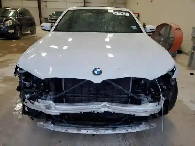 WBAJA5C54KWW19462 2019 BMW 5 SERIES-4