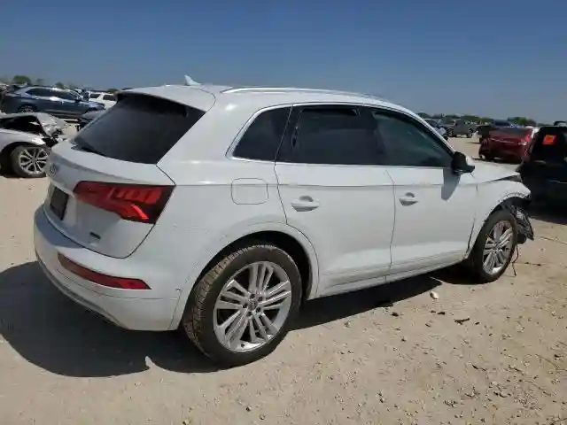 WA1CNAFY7K2132515 2019 AUDI Q5-2