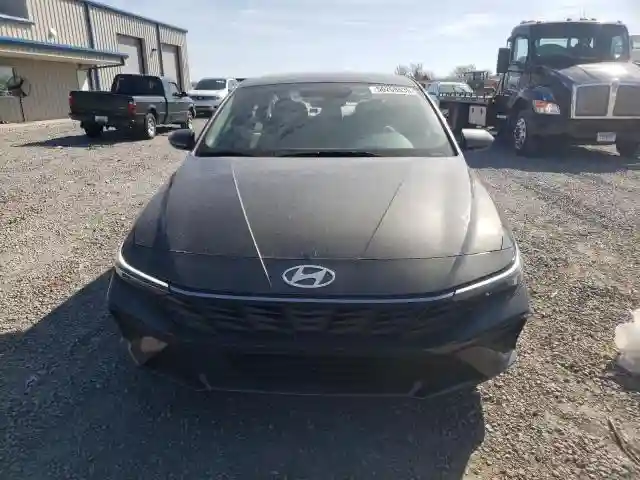 KMHLL4DG1SU950720 2025 HYUNDAI ELANTRA-4