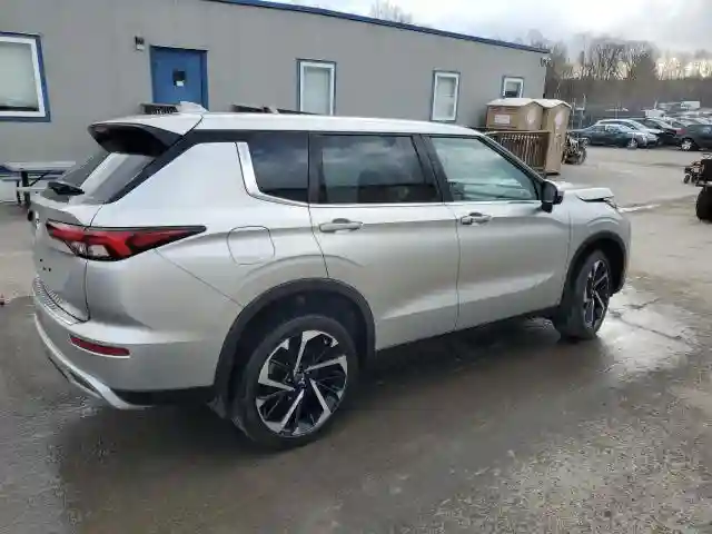 JA4J4UA82PZ052878 2023 MITSUBISHI OUTLANDER-2