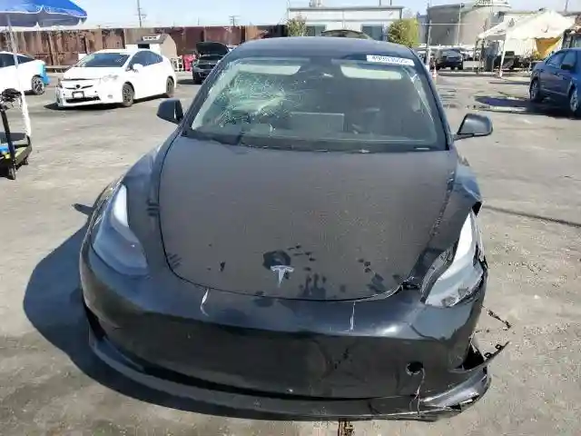 5YJ3E1EA6PF546643 2023 TESLA MODEL 3-4