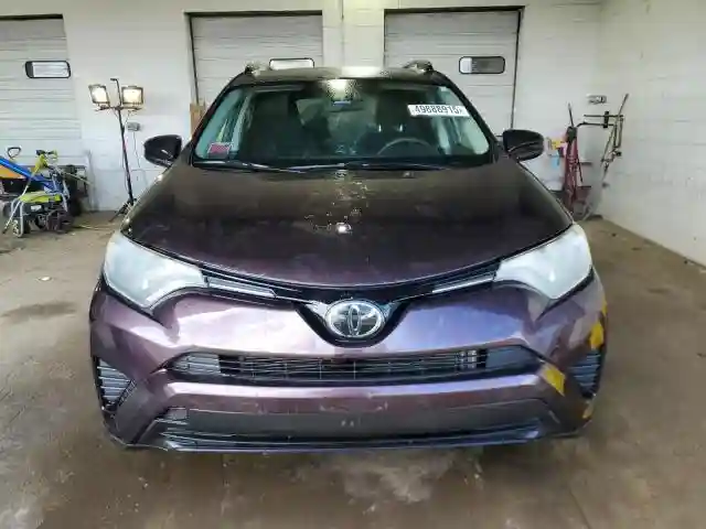 2T3BFREV2JW724060 2018 TOYOTA RAV4-4