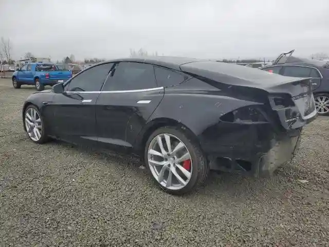 5YJSA1E48JF265906 2018 TESLA MODEL S-1