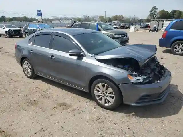 3VWD07AJXFM320656 2015 VOLKSWAGEN JETTA-3