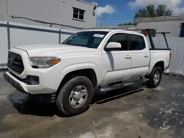 5TFAX5GN7JX123348 2018 TOYOTA TACOMA-0