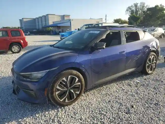 KNDC44LAXN5037208 2022 KIA EV6 GT LIN-0