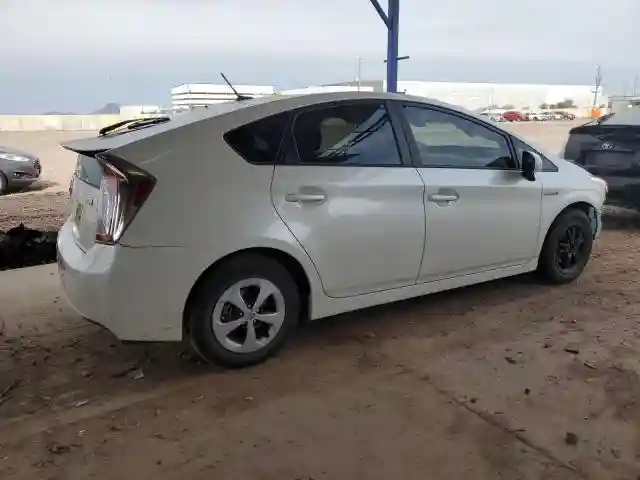 JTDKN3DU2F0395722 2015 TOYOTA PRIUS-2