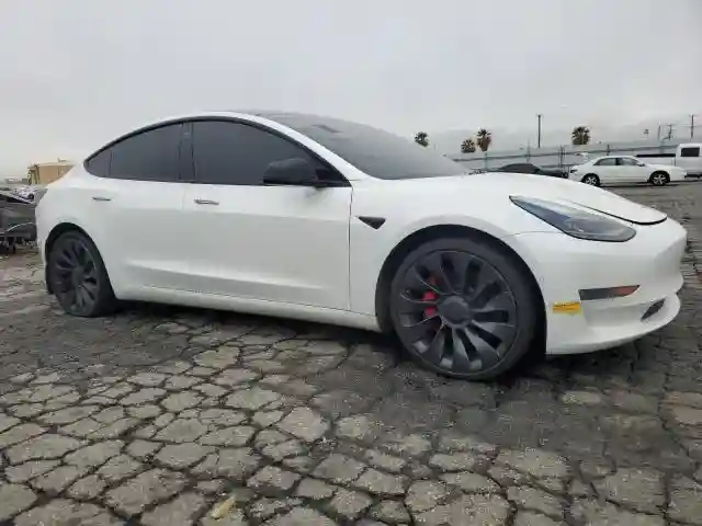 5YJ3E1EC3NF135795 2022 TESLA MODEL 3-3