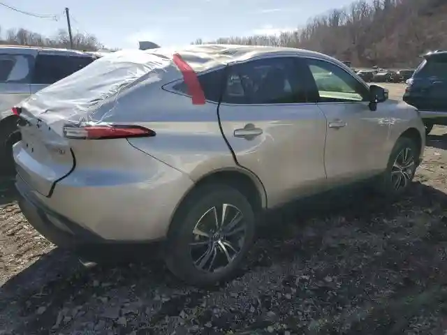 JTEAAAAH2NJ103574 2022 TOYOTA VENZA-2
