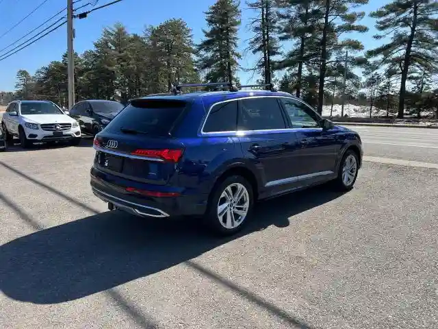 WA1AXAF70MD025287 2021 AUDI Q7-3