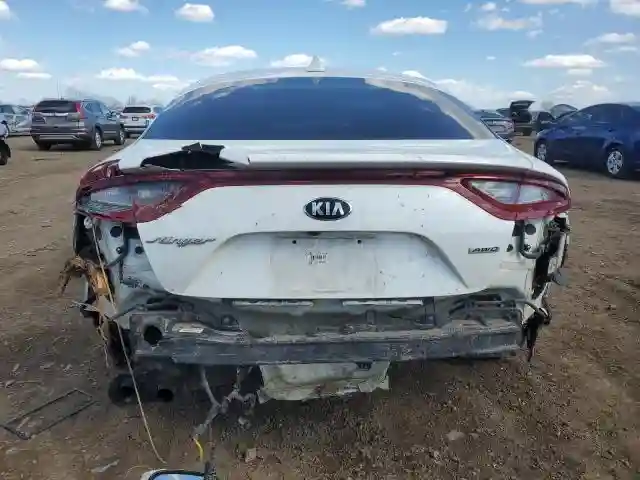 KNAE15LAXJ6024872 2018 KIA STINGER-5