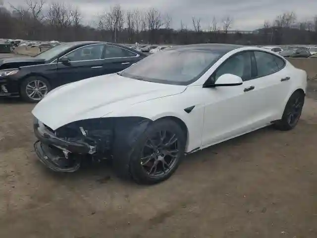 5YJSA1E64NF478200 2022 TESLA MODEL S-0