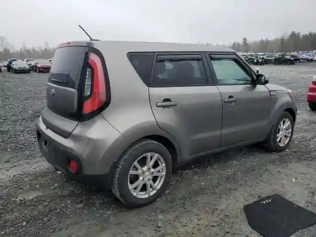 KNDJN2A24H7425595 2017 KIA SOUL-2